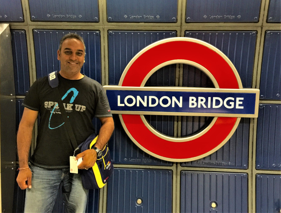 London in 6 Days - London Bridge Tube Station in London