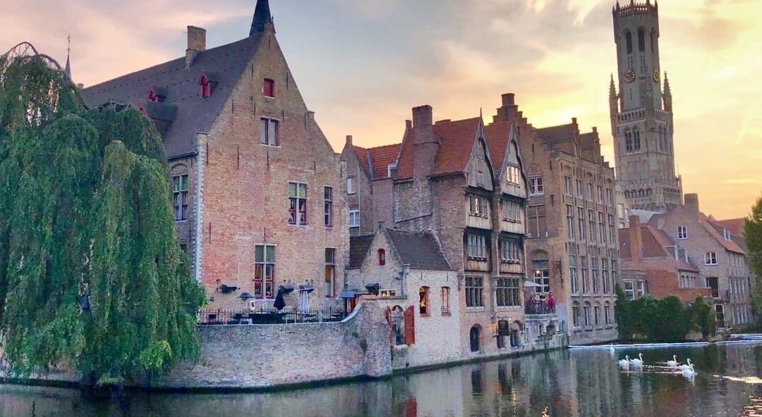 How To Explore Bruges : A Quick Guide