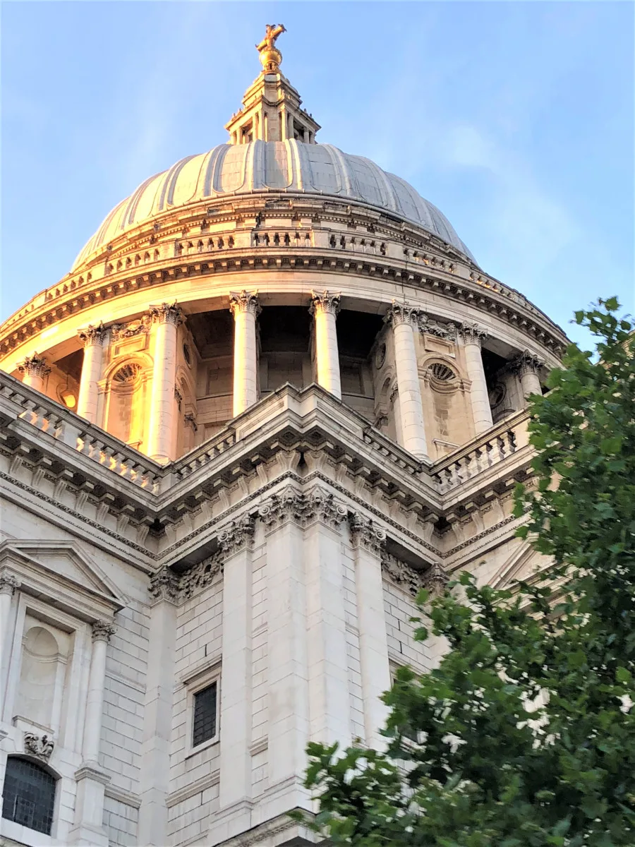 London In 6 Days -Visiting St. Paul's Cathedral