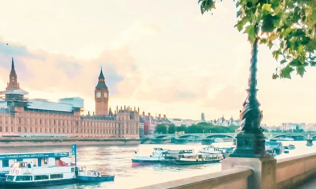 A Self-Guided Walk From Westminster To Tower Bridge Along South Bank Of River Thames